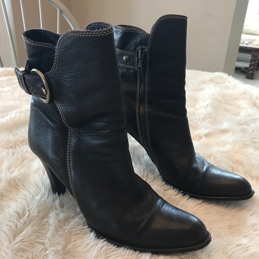 Coach women’s boots